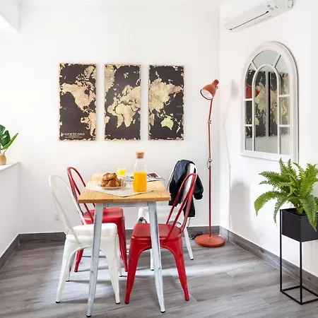 Apartment Plum Guide - Damasquino *